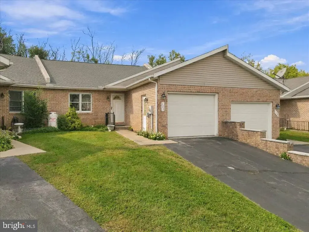 172 Antietam Dr, WAYNESBORO