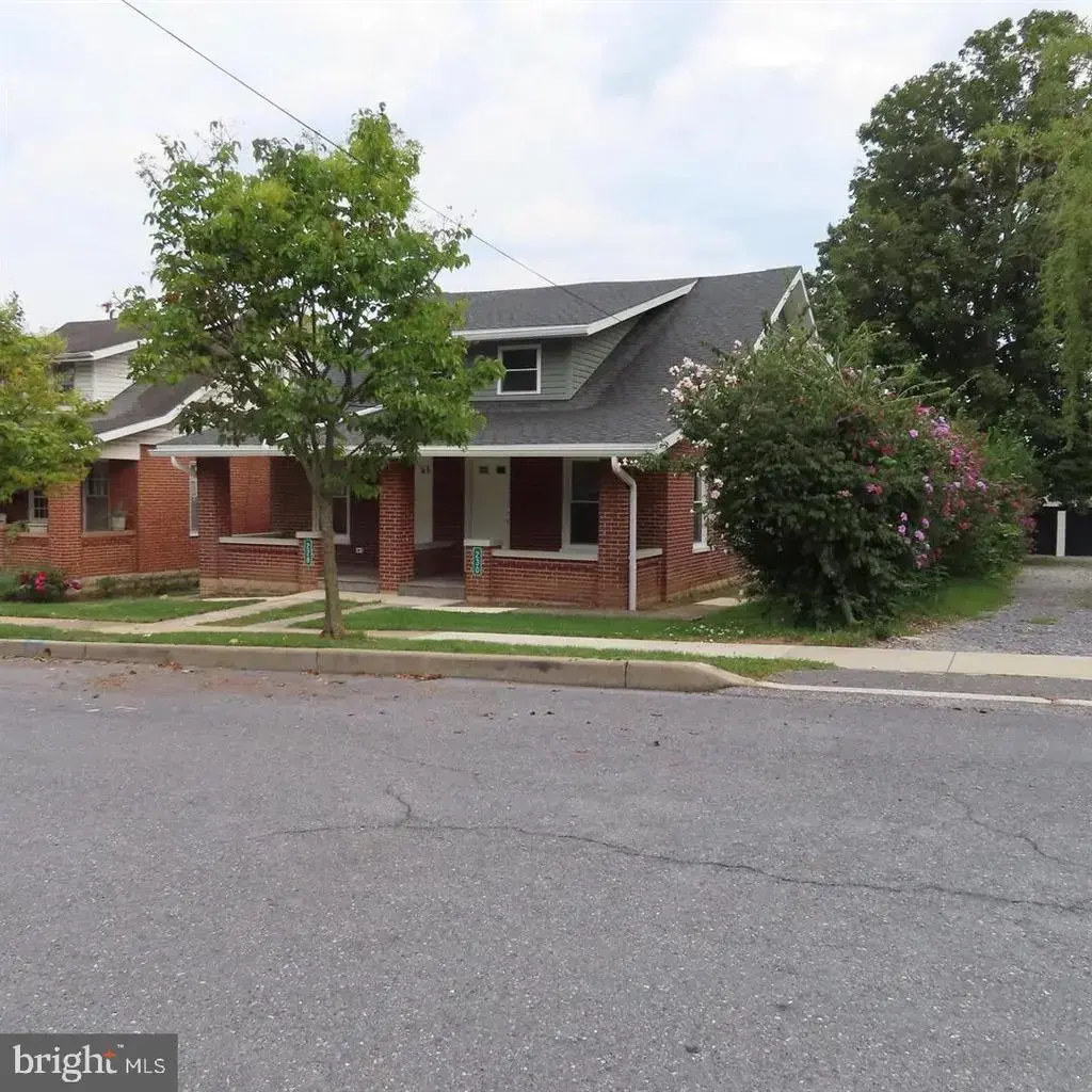 228 Rowe Ave, GREENCASTLE