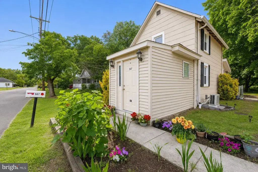 507 Church Rd, SICKLERVILLE