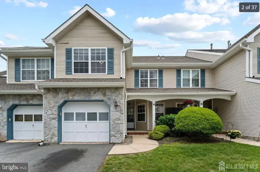 26 Allison Ct, MONMOUTH JUNCTION