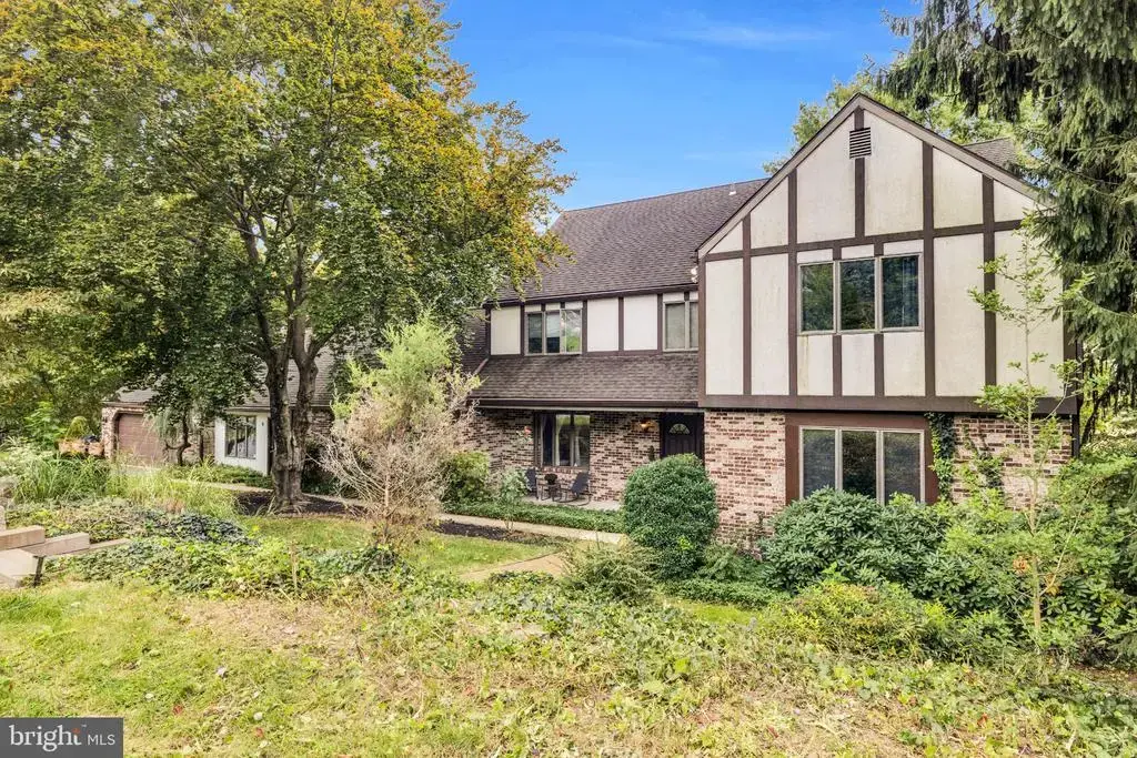 9 Knollwood Dr, SINKING SPRING