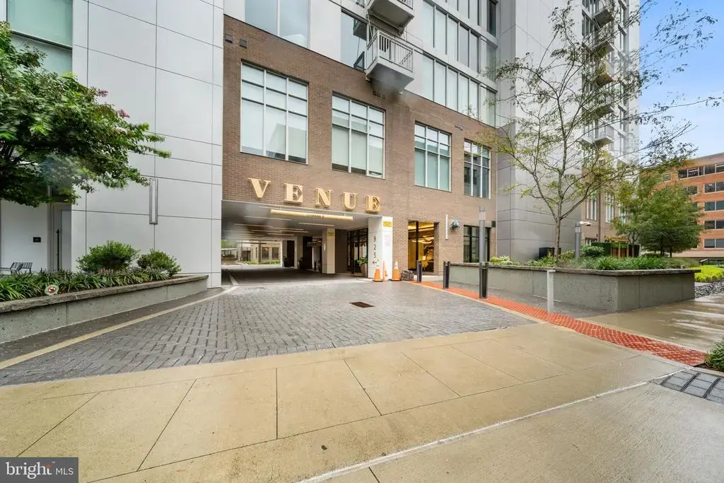 925 N Fairfax St #309, ALEXANDRIA