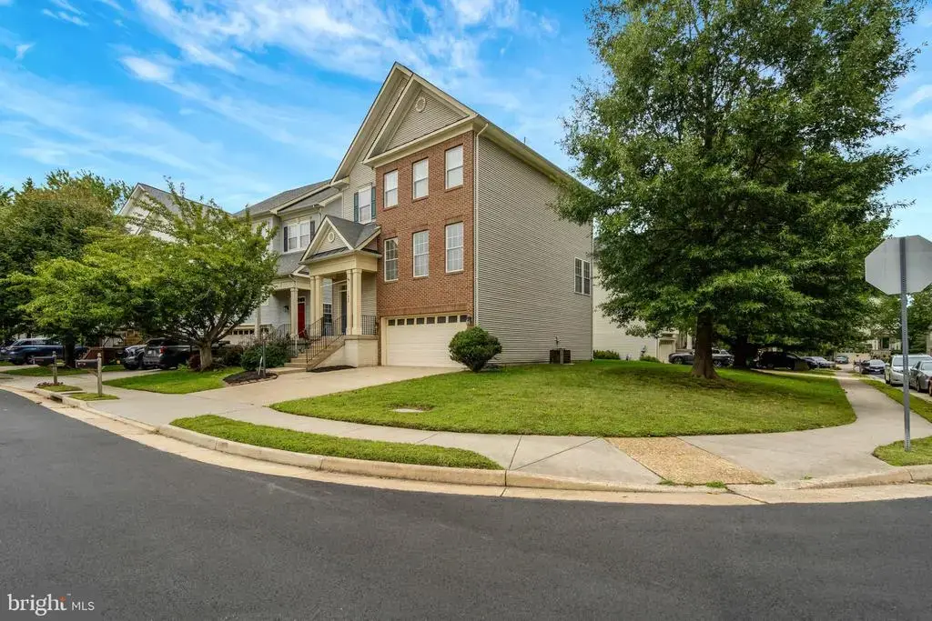 11924 Rayborn Creek Dr, MANASSAS