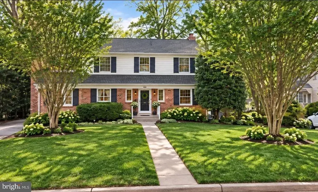 9716 Carriage Rd, KENSINGTON