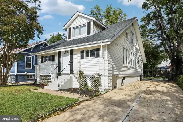 5705 Ager Rd, Hyattsville