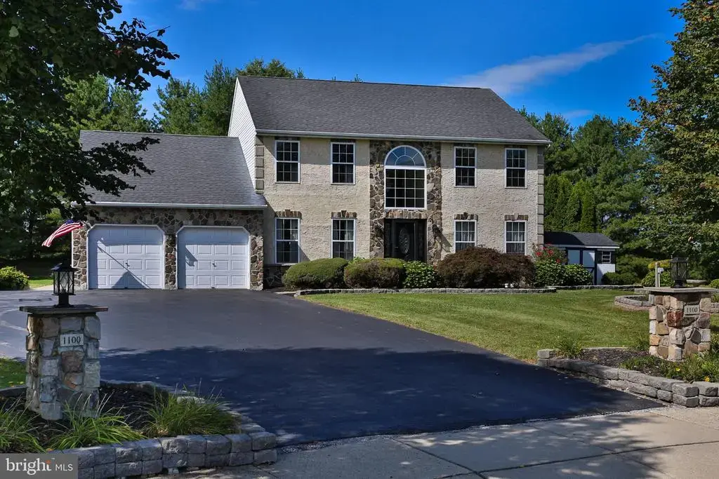 1100 Longwood Dr, QUAKERTOWN