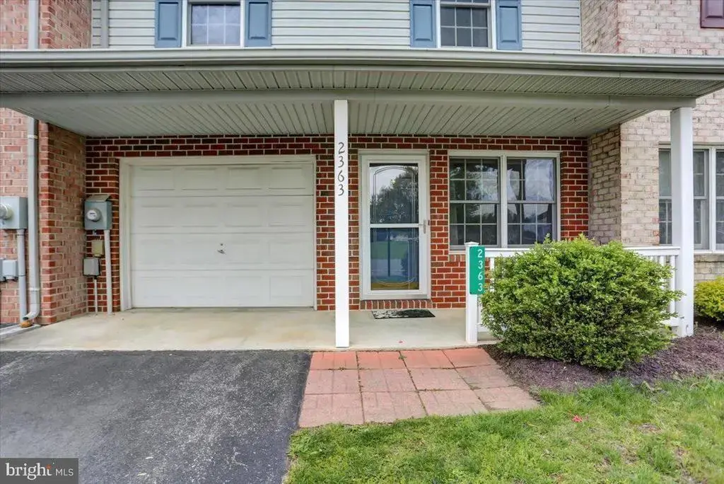 2363 Mccleary Dr, CHAMBERSBURG