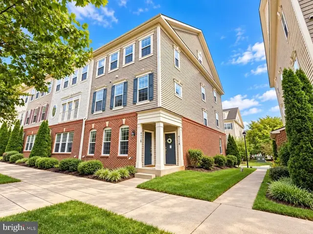 4716 Dane Ridge Cir, Woodbridge