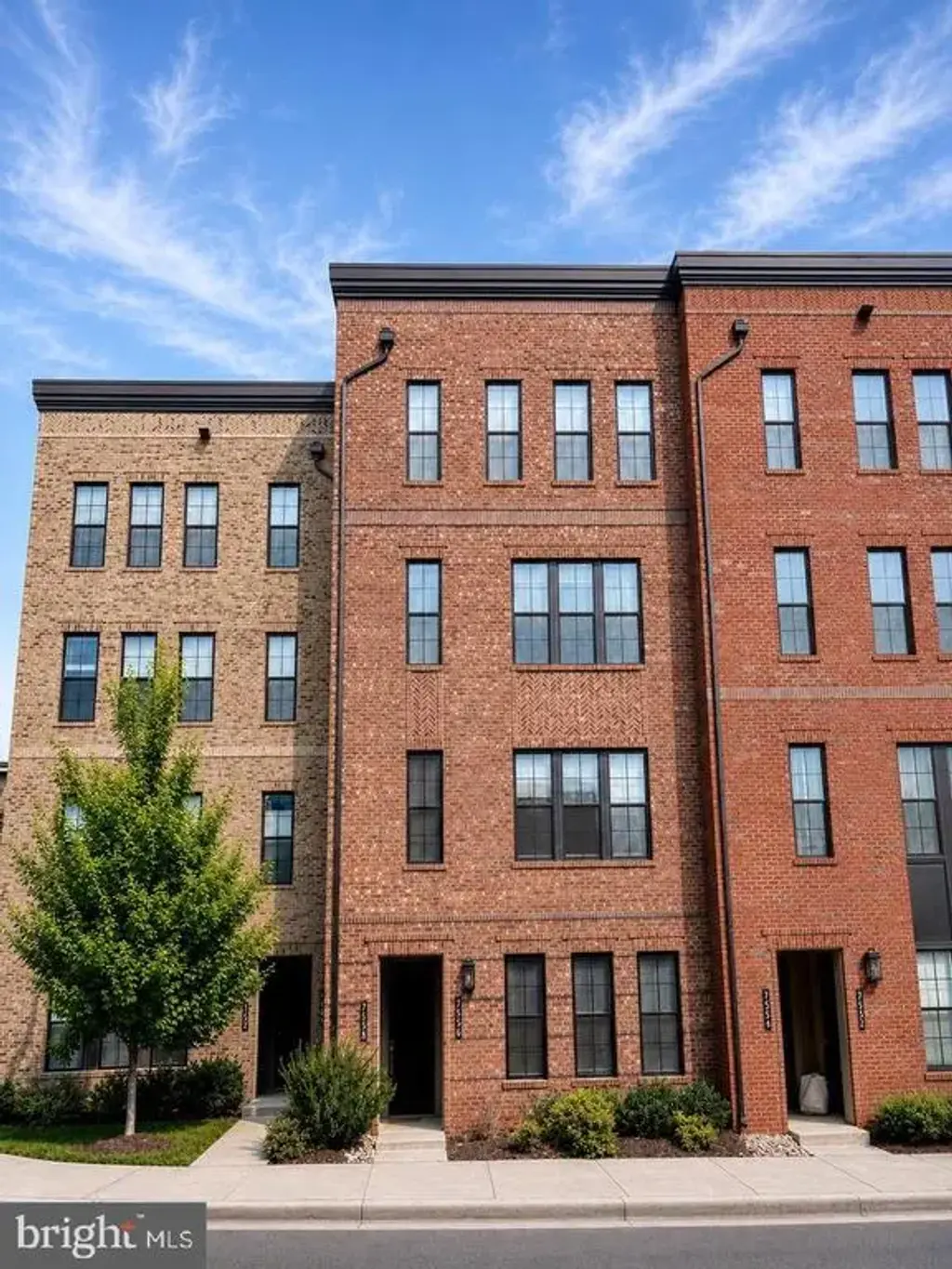 7556 Sawyer Farm Way #1403, MCLEAN