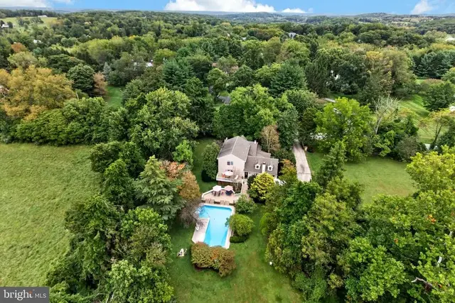 1043 Bodine Rd, Chester Springs
