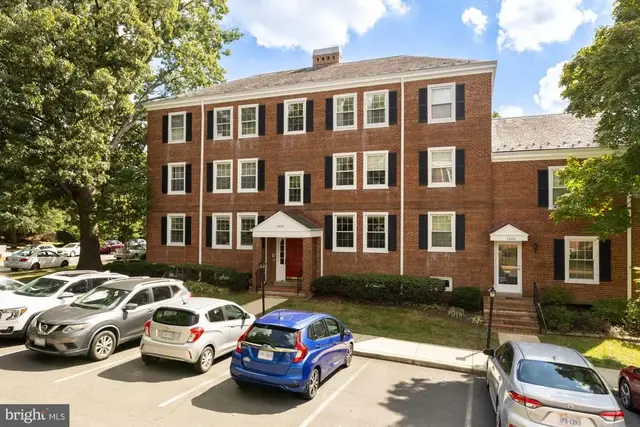 2888 S Buchanan St #a1, Arlington