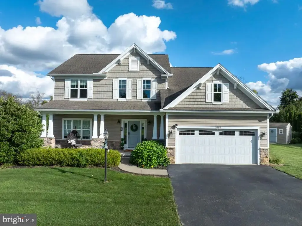 1088 Longfellow Ln, STATE COLLEGE