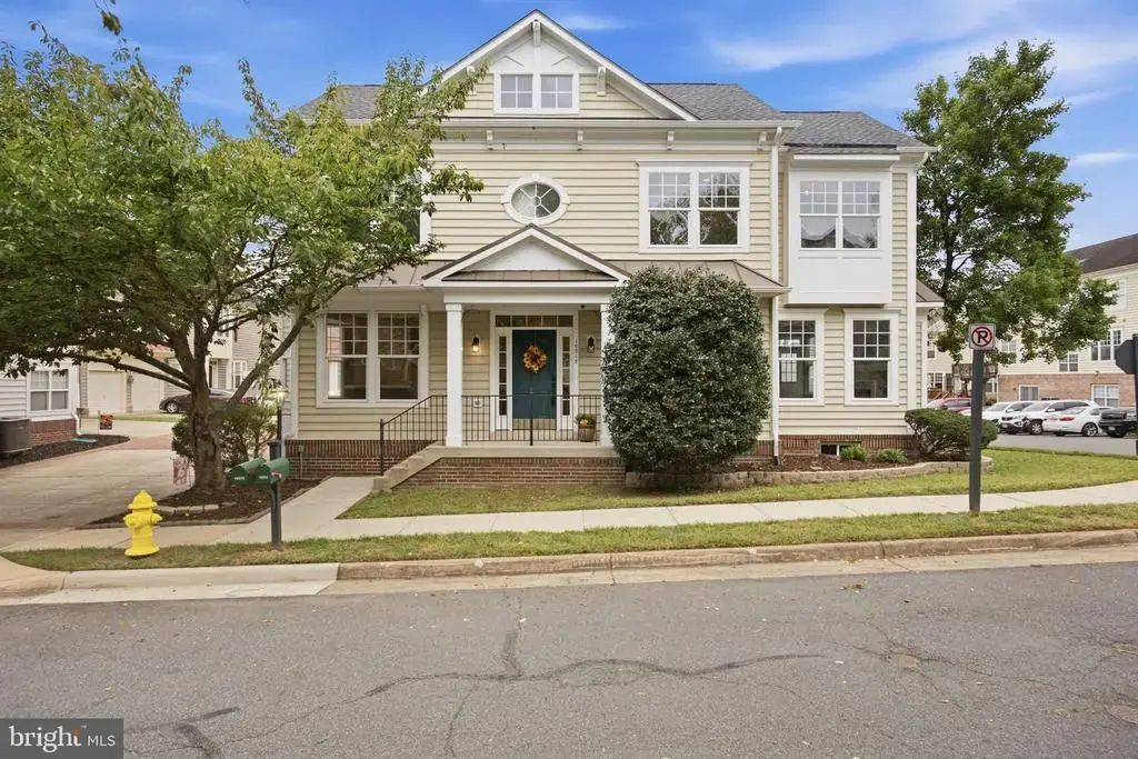 10017 Pentland Hills Way, BRISTOW