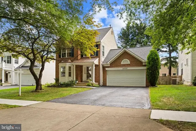 12521 Hawks Nest Ln, Germantown
