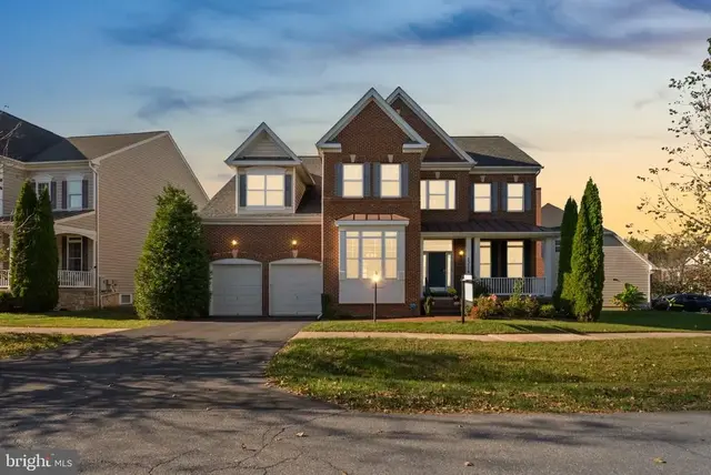 23214 Yellowwood Dr, Clarksburg