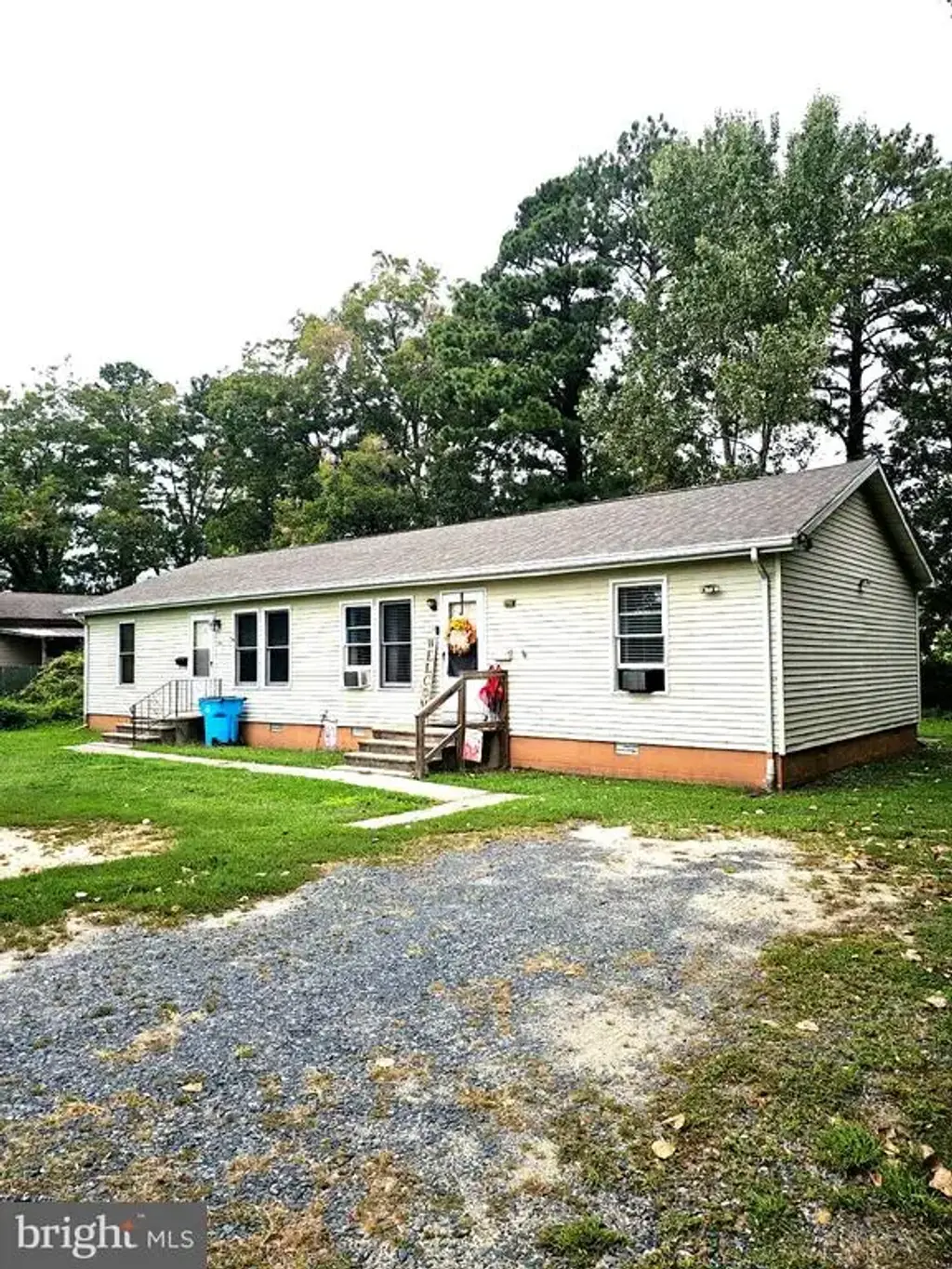 10 W Main St, CRISFIELD