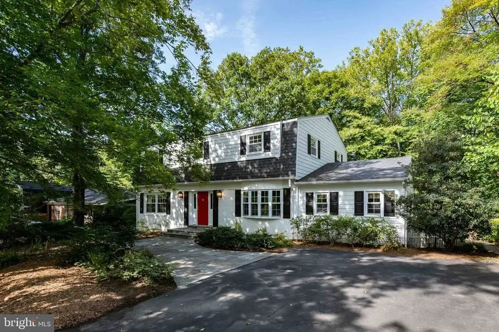 5124 Clinton Rd, ALEXANDRIA
