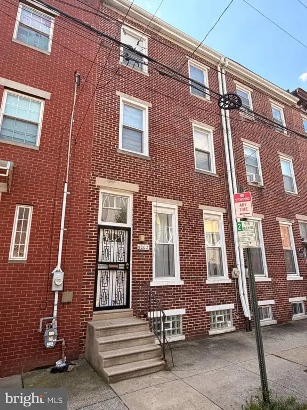 1202 Mt Vernon St, PHILADELPHIA