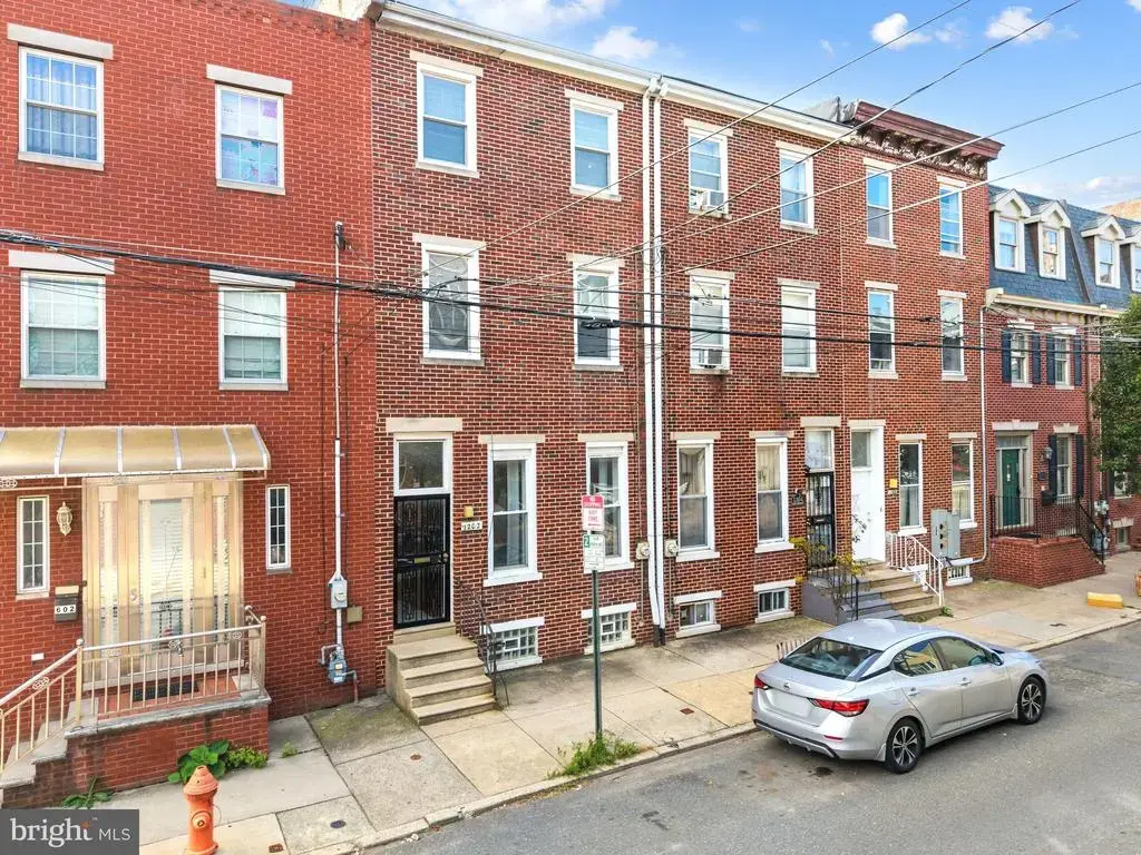 1202 Mt Vernon St, PHILADELPHIA