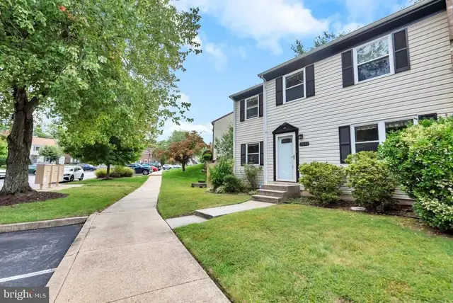 2043 Forest Hill Ln, Crofton