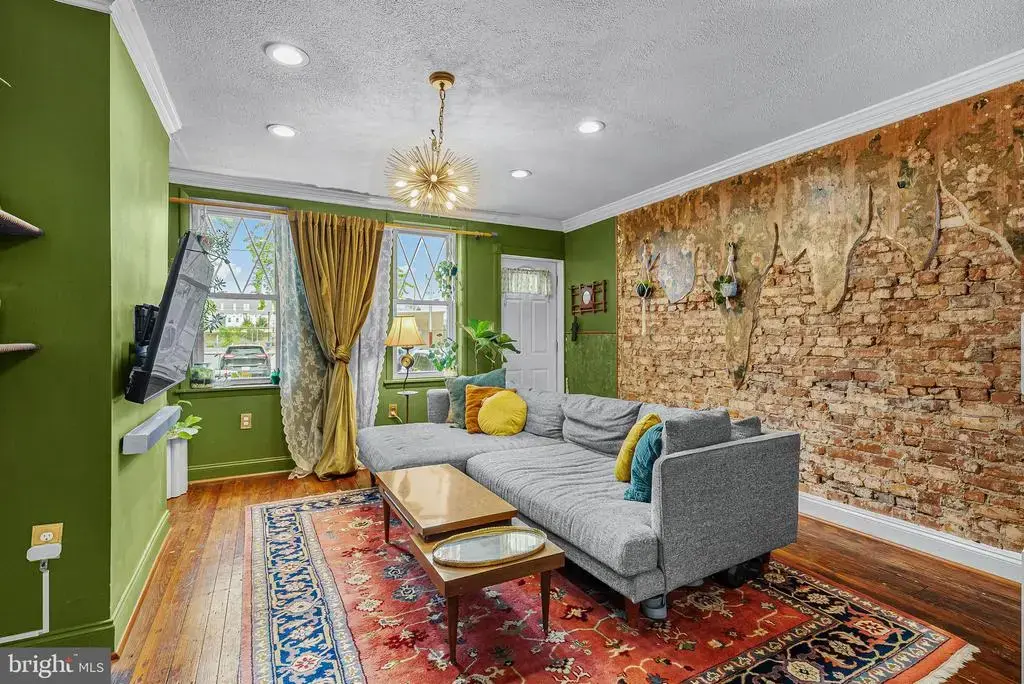 2567 Trenton Ave, PHILADELPHIA