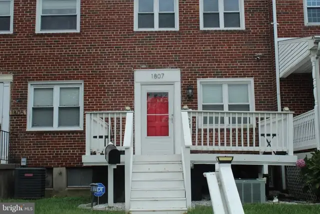 1807 Merritt Blvd, Dundalk