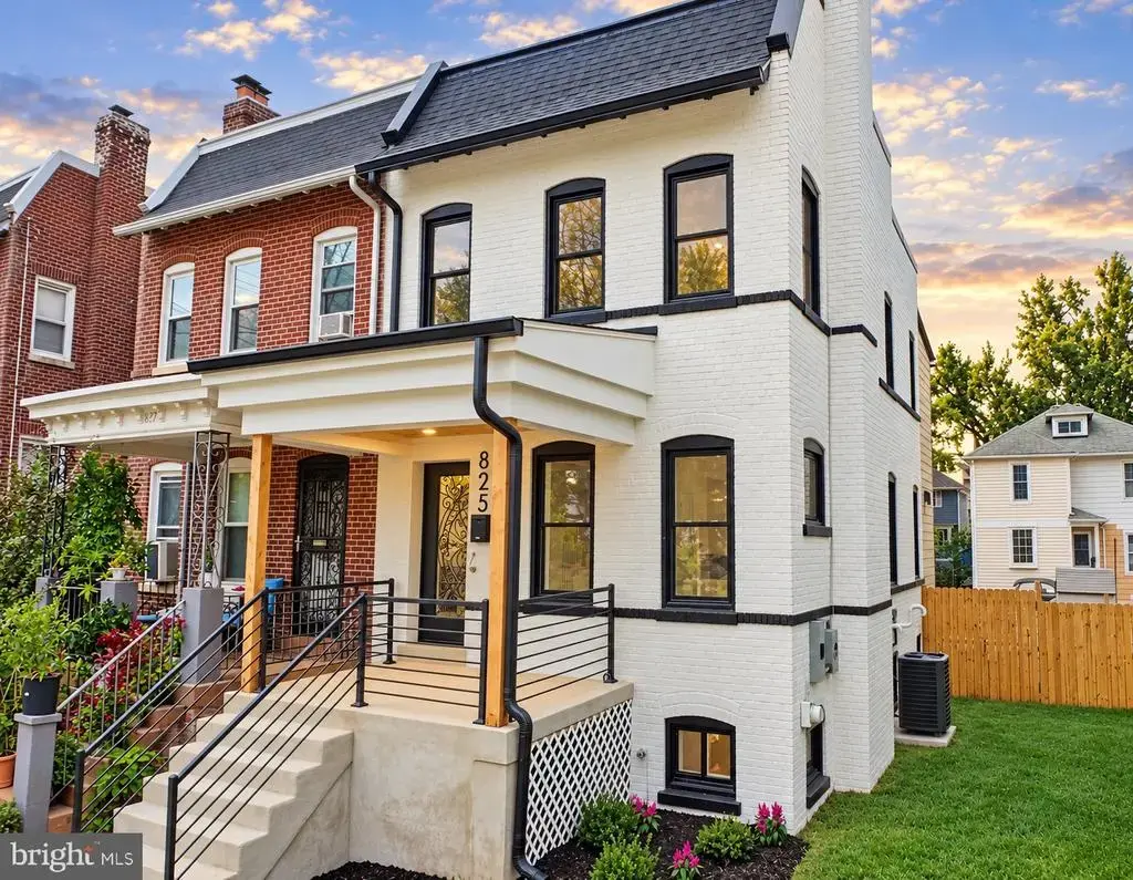 825 Quackenbos St Nw, WASHINGTON