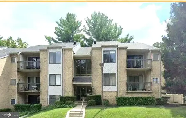 9 Bailiffs Ct #301, Lutherville Timonium