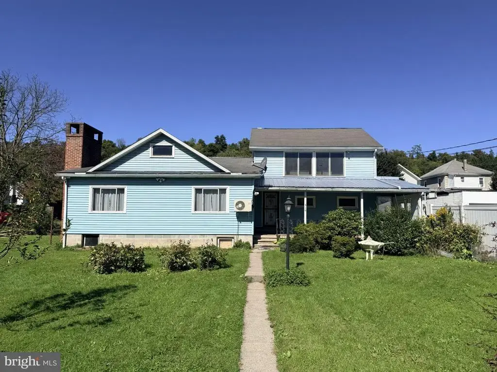 519 W 4th St, LEWISTOWN