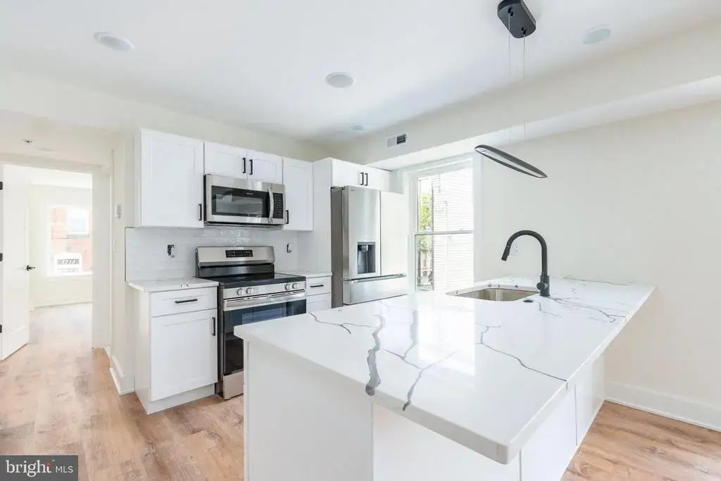1715 S 18th St #2, PHILADELPHIA