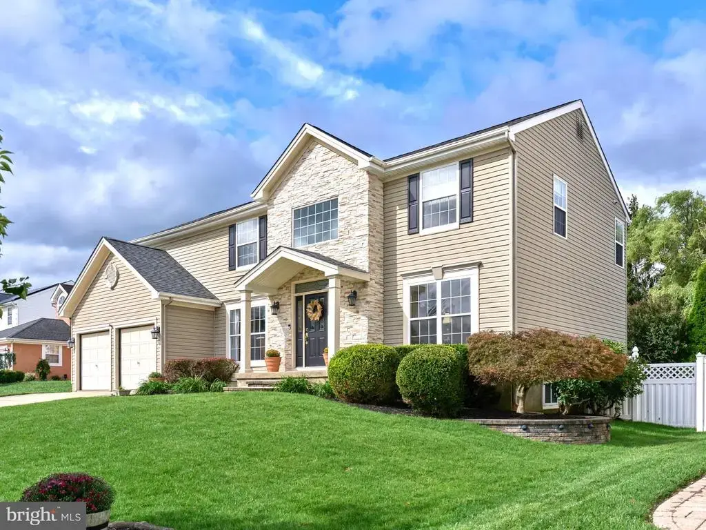 4 Madison Ct, MARLTON