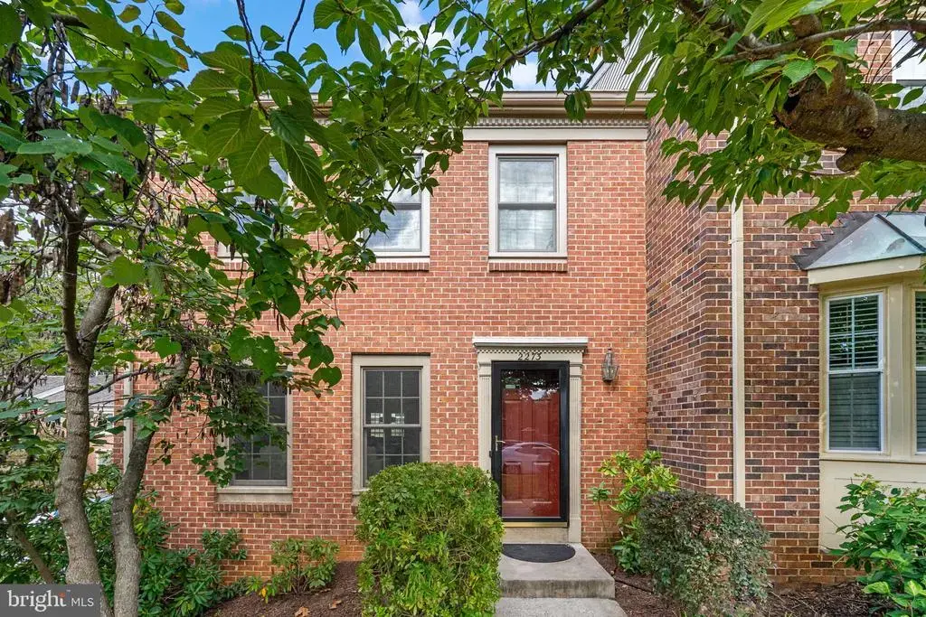 2273 Idylwood Station Ln, FALLS CHURCH
