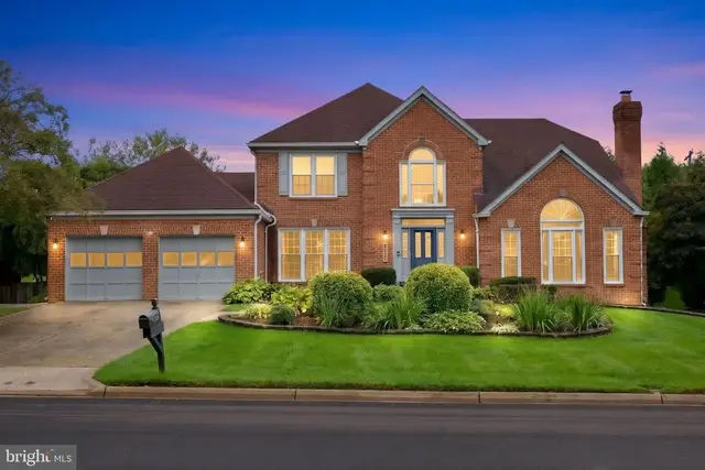 5808 Hampton Forest Way, Fairfax