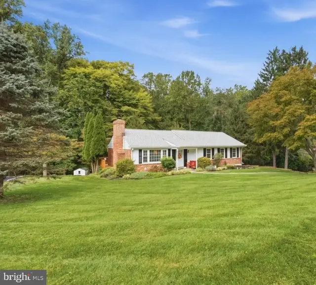 144 Brookside Rd, Newtown Square