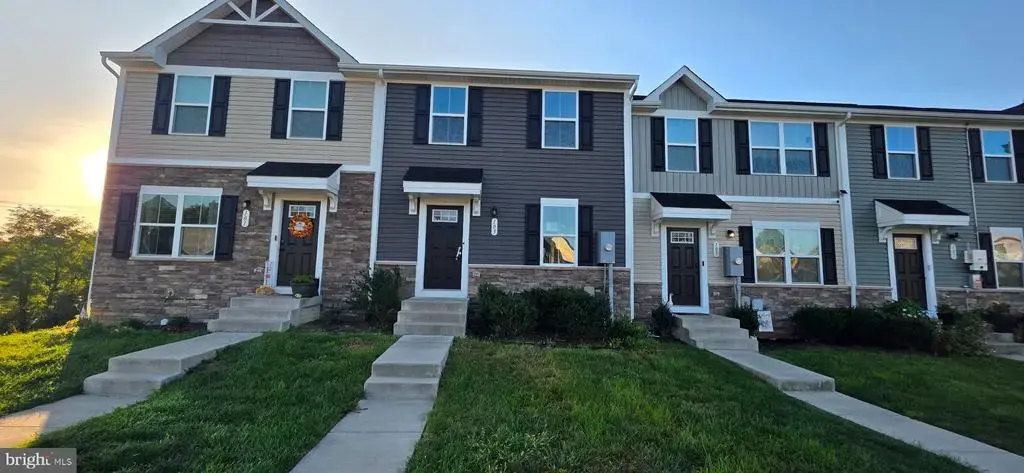 103 Williams St, STRASBURG