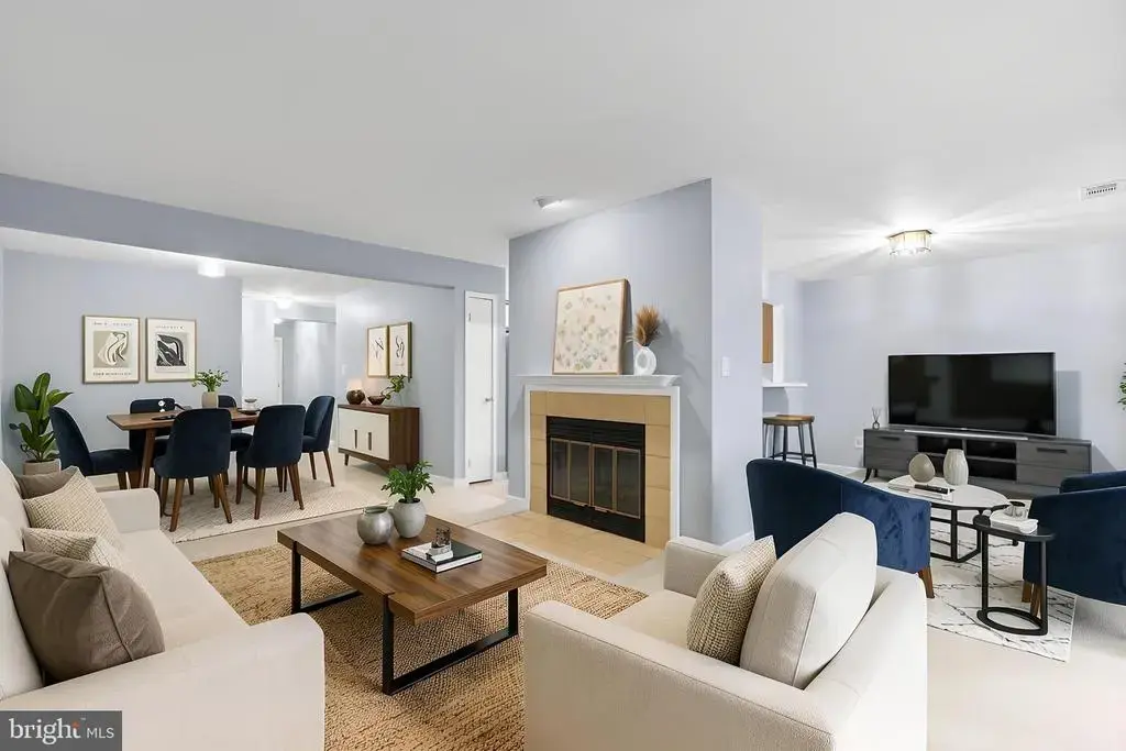 9441 Hickory Limb #202, COLUMBIA