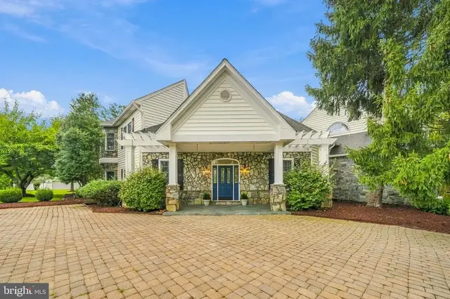 38969 Hodges Rd, Avenue