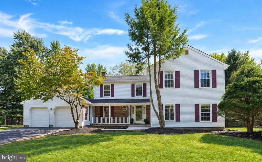 4 Cedar Ct, WEST WINDSOR