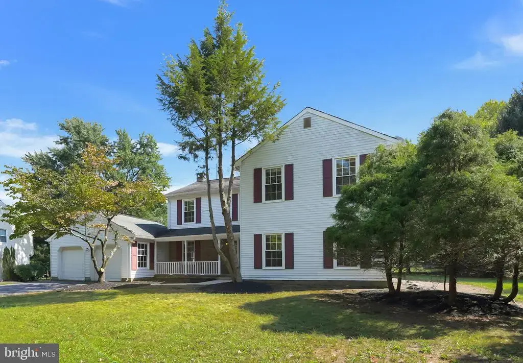 4 Cedar Ct, WEST WINDSOR