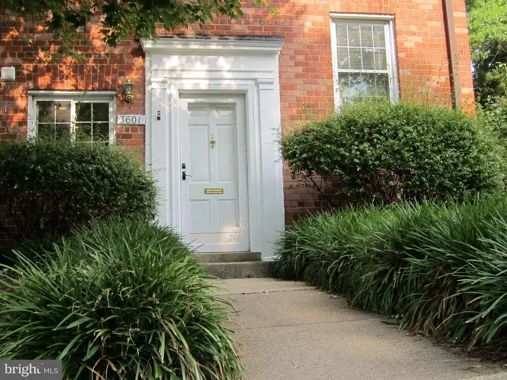 3601 Greenway Pl #530-36, ALEXANDRIA