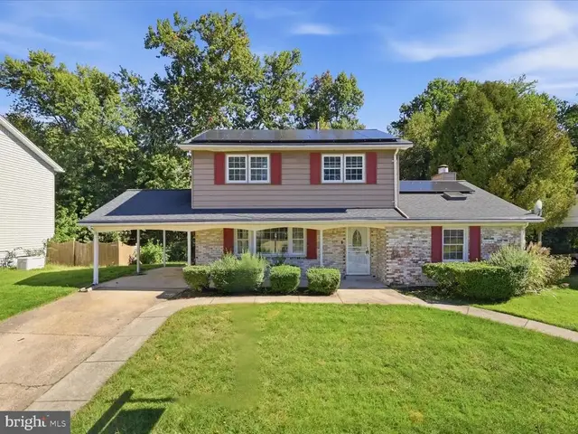 5237 Kenstan Dr, Temple Hills