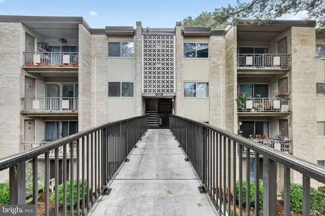 12303 Braxfield Ct #384, Rockville