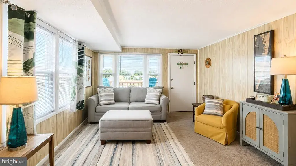 331 Robin Dr #204, OCEAN CITY