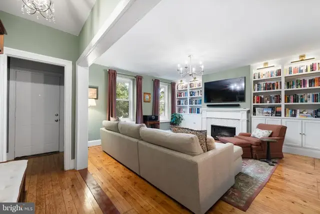 402 Leverington Ave, Philadelphia