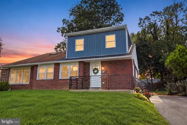 1589 Edgewood Ave, Abington