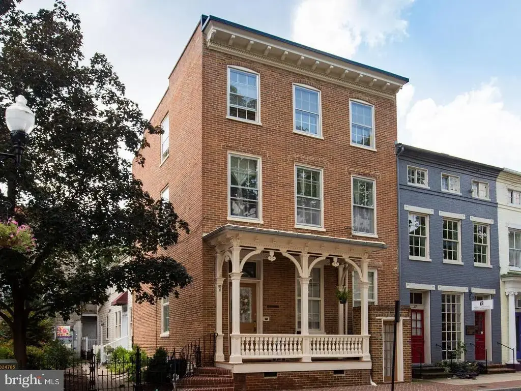 25 W Boscawen St, WINCHESTER