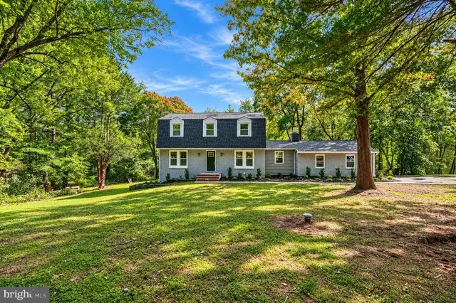 1917 Pine Knob Rd, Sykesville