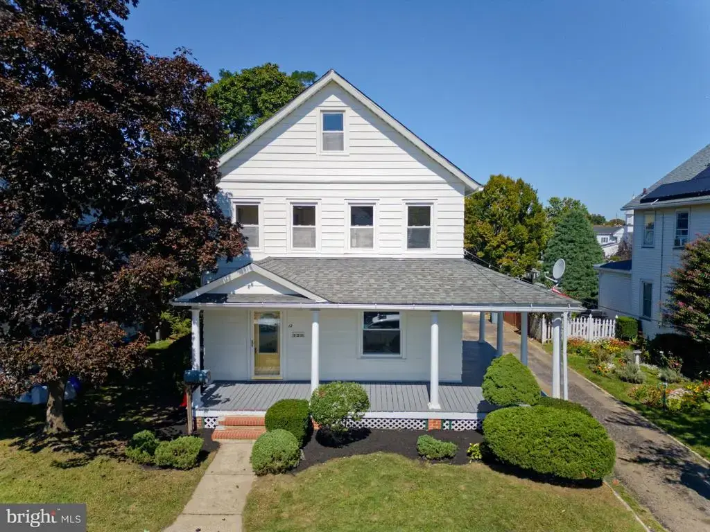 12 Vine St, MONROE TOWNSHIP