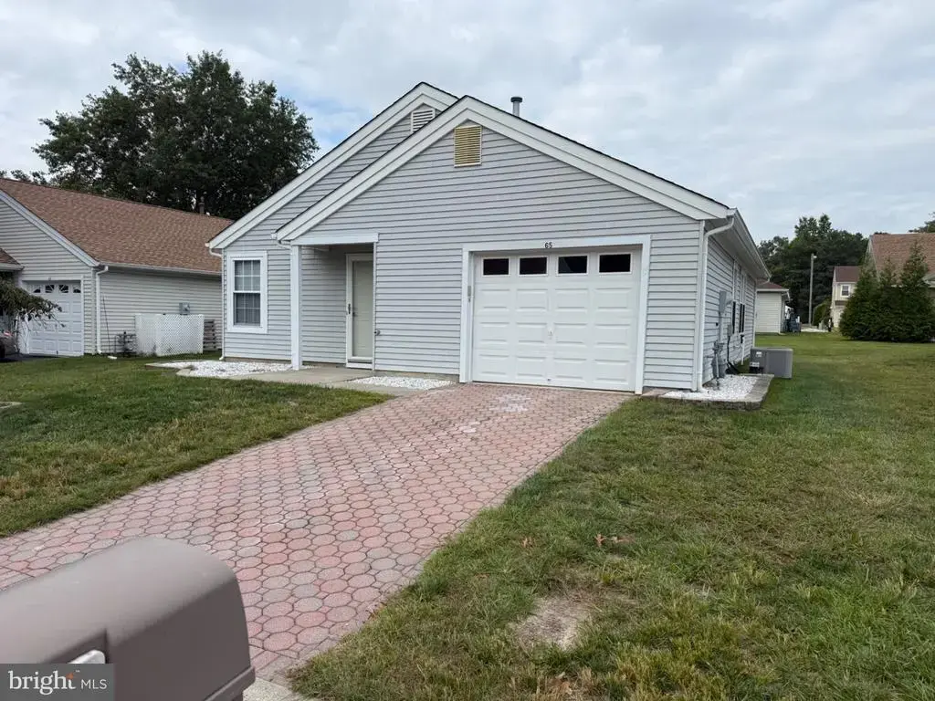 65 Pine Oak Blvd, BARNEGAT
