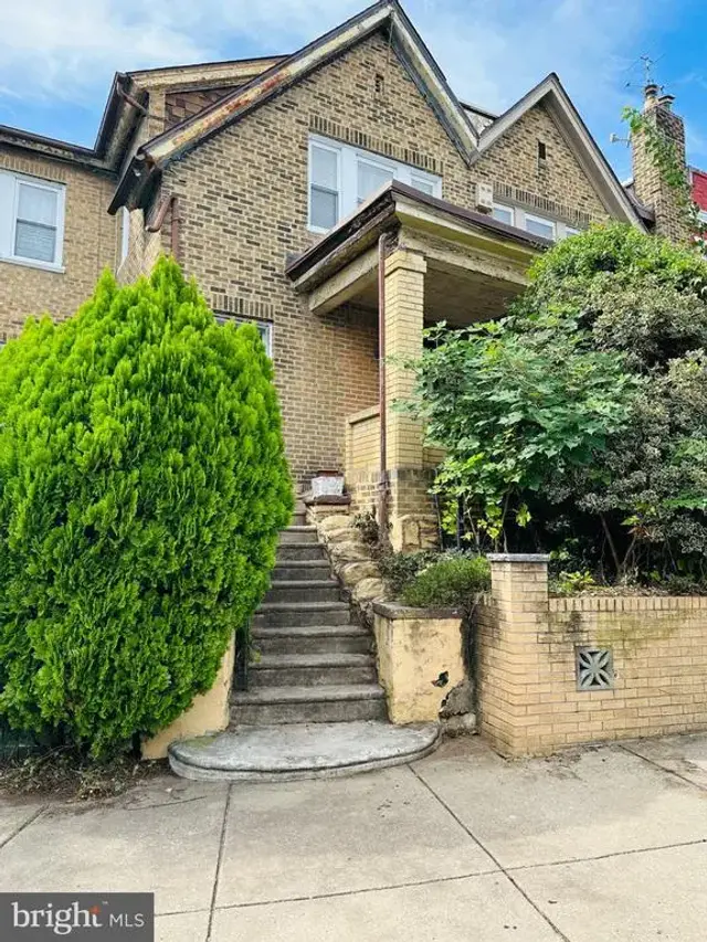 5319 W Oxford St, Philadelphia
